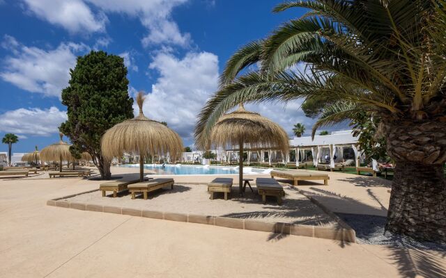 Eques Petit Resort