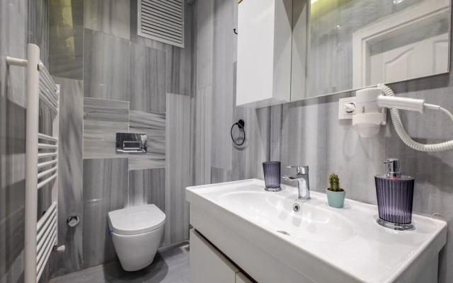 Pleasant Flat in the Heart of Balat