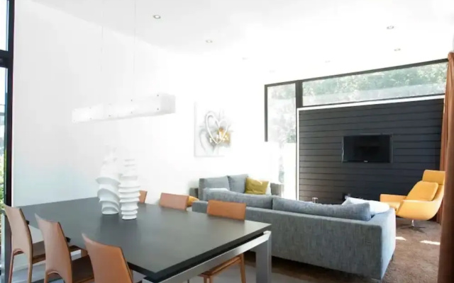 Elegant Chalet 25 km Amsterdam