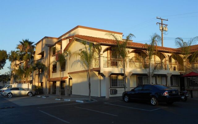 Best Inn and Suites Buena Park