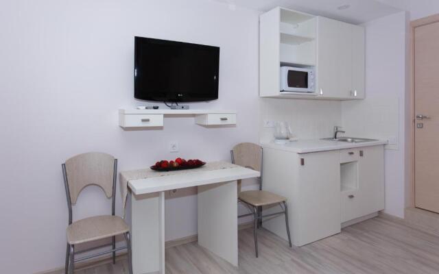 Basseynaya Apart Hotel