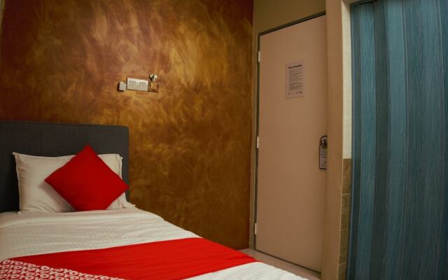 OYO 765 Summer House Bukit Bintang Hotel