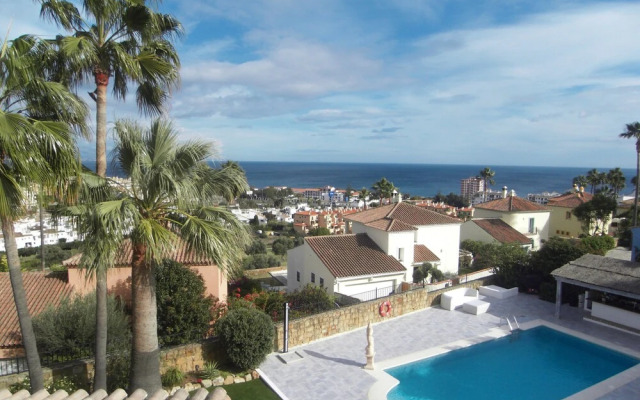 Three Palms (Adults only)