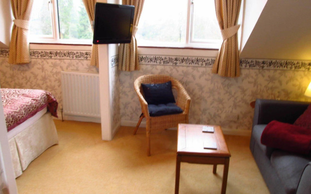 Broadlands Guest House
