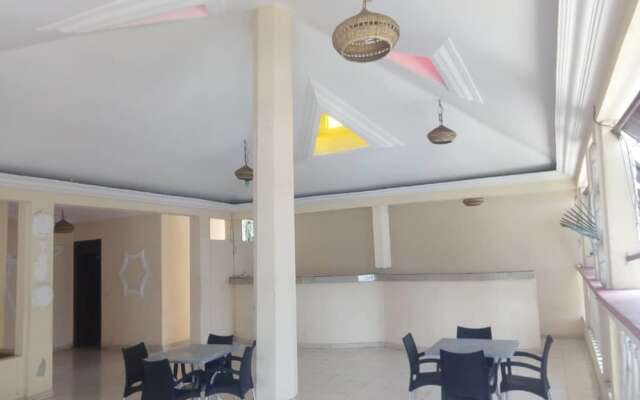 Hotel Meambly