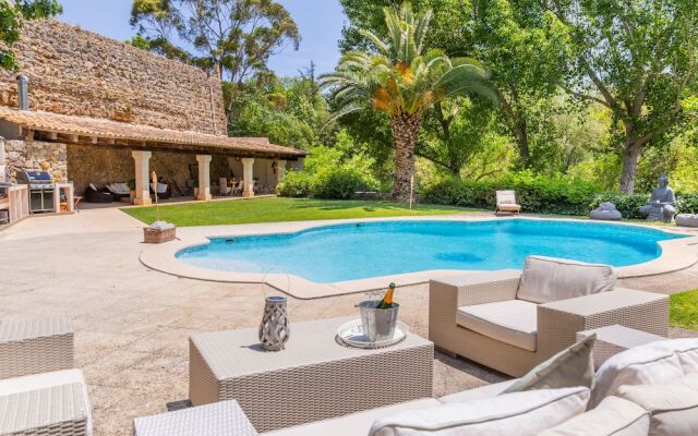 Mallorca Beautiful Villa With Pool in Puigpunyent