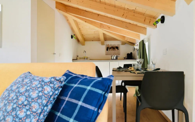 Nine Rooms Apartment