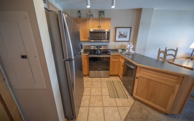 Buffalo Lodge 8381 by SummitCove Vacation Lodging