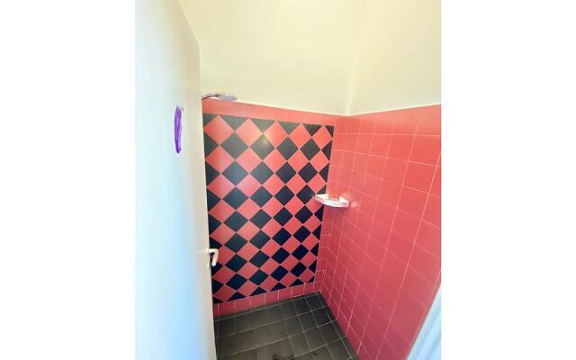 BRIBANO HOSTEL & bike sharing-workers and tourists hospitality