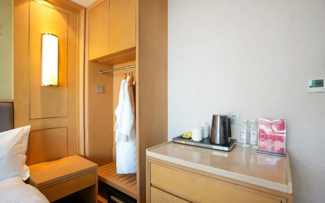 Senna Sunshine International Hotel