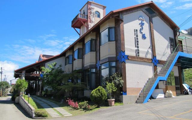 Cloud Falls Resort