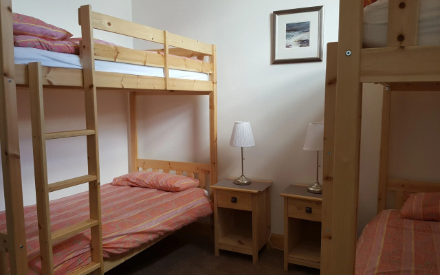 Helmsdale Lodge Hostel