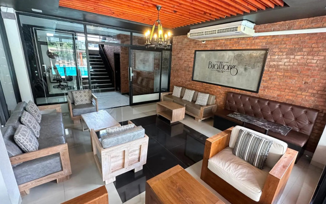 Buathong Pool Villa
