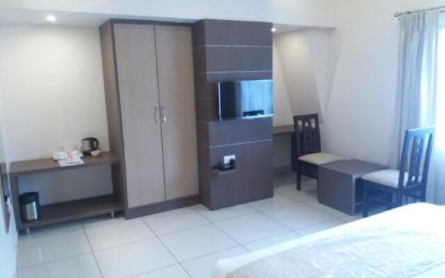 Hotel Shivaprasad Grand