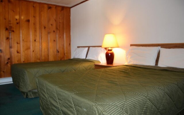 Horse Cave Motel