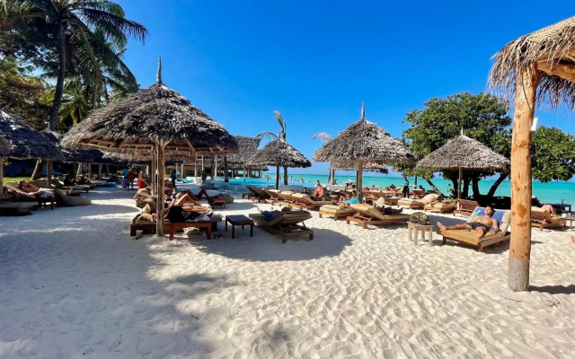 Ndame Beach Lodge