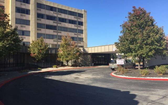 Holiday Inn St. Joseph Riverfront/Hist.