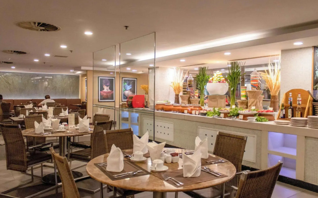 Eastin Grand  Saigon