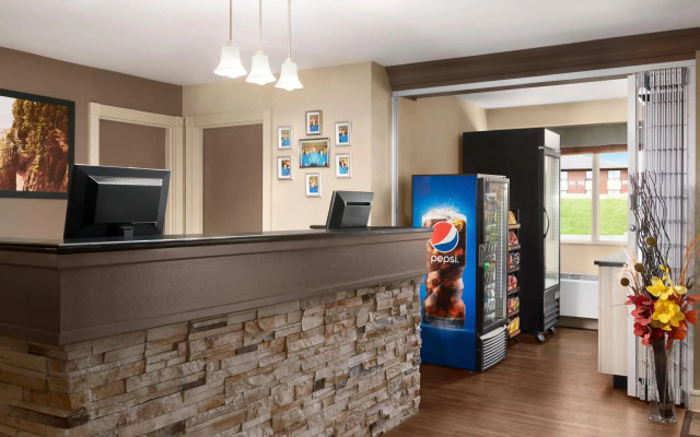 Travelodge by Wyndham North Battleford
