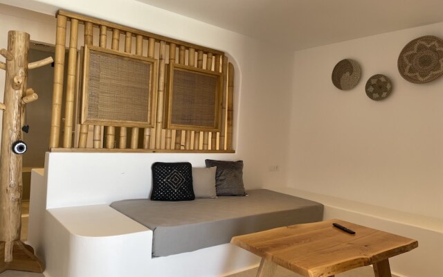 Sunset Hill Suites