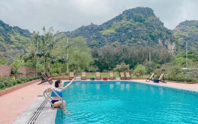 Trang An Resort