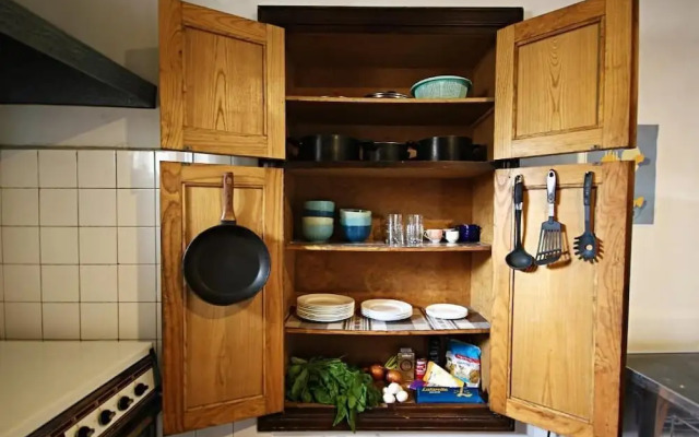 Dingo Backpackers Hostel