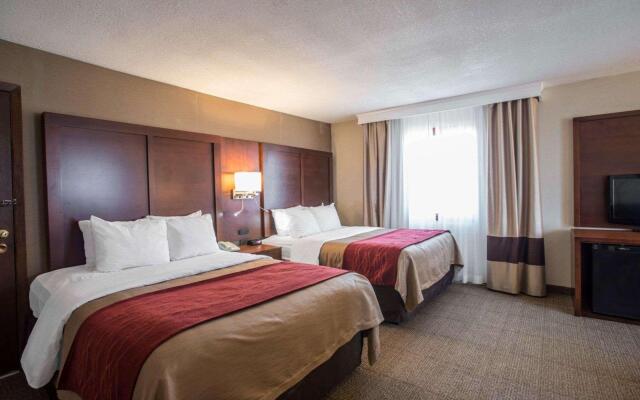 Quality Inn & Suites Boonville - Columbia