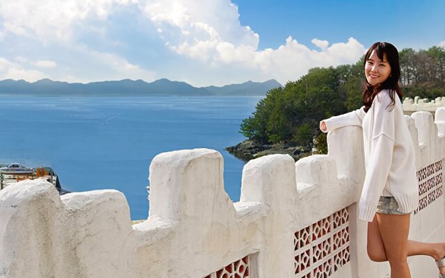 Tongyong Shayri Pension