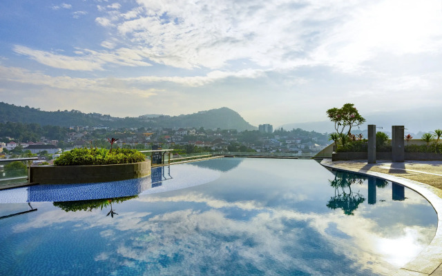 Hotel Santika Premiere Lampung