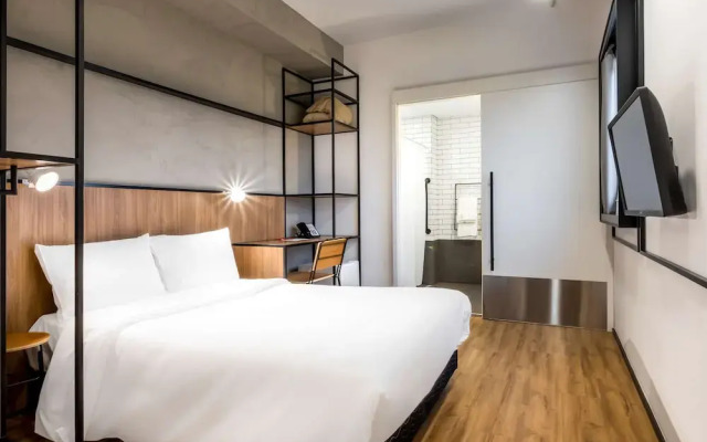 Ibis Aruja