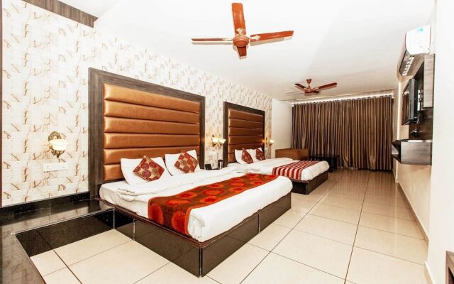 Hotel Subash International