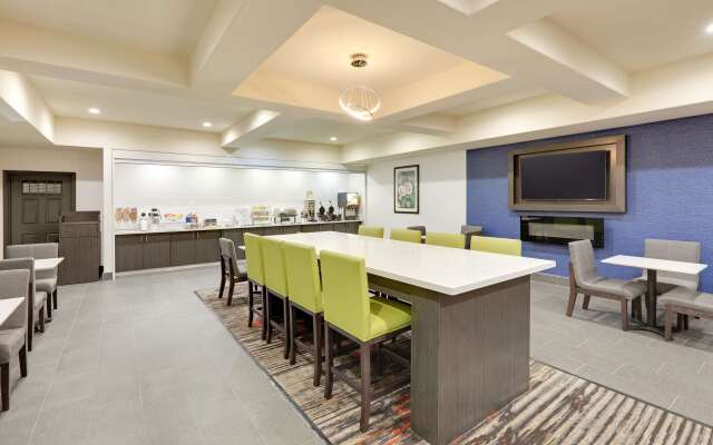 La Quinta Inn & Suites by Wyndham Tyler South