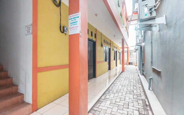 Amira Guest House by OYO Rooms