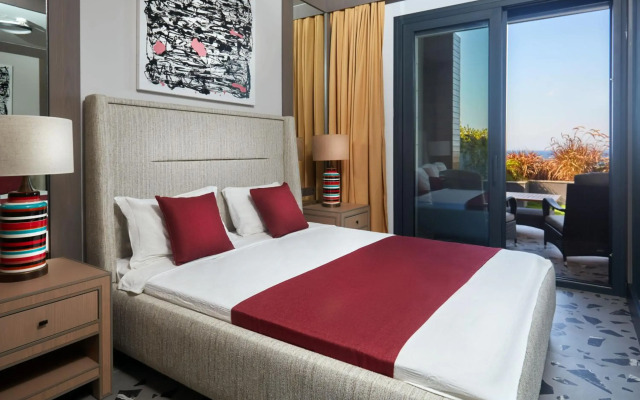 Root Redrock Yalıkavak - Bodrum