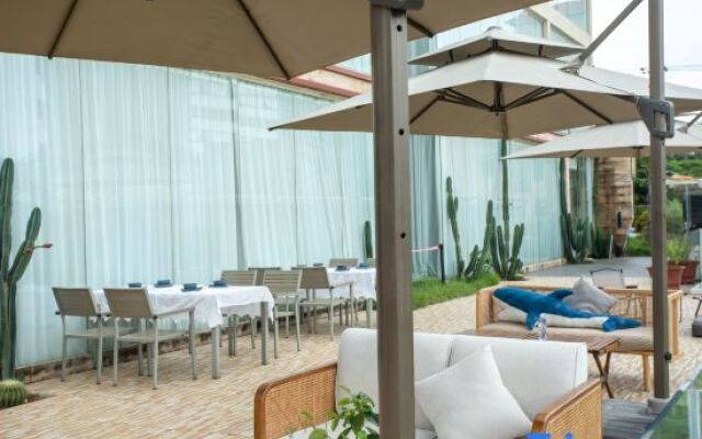 Weizhou Island Youyu Holiday Homestay (Wucaitan Branch)