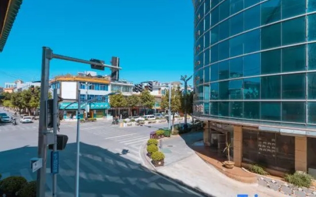 Weiyuna Hotel (XiShuangBanNaMenghai)