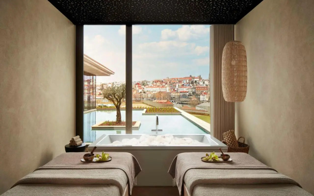 Tivoli Kopke Porto Gaia Hotel