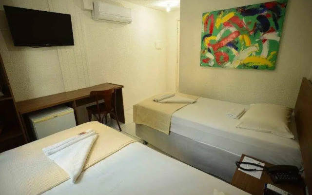 Alpha Praia Hotel