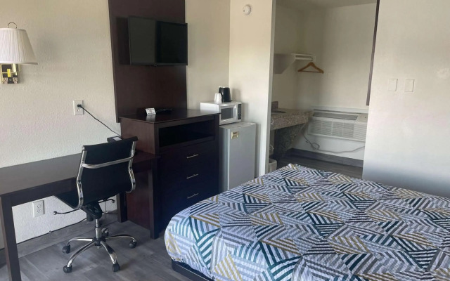 Motel 6 Hermison, OR - Umatila