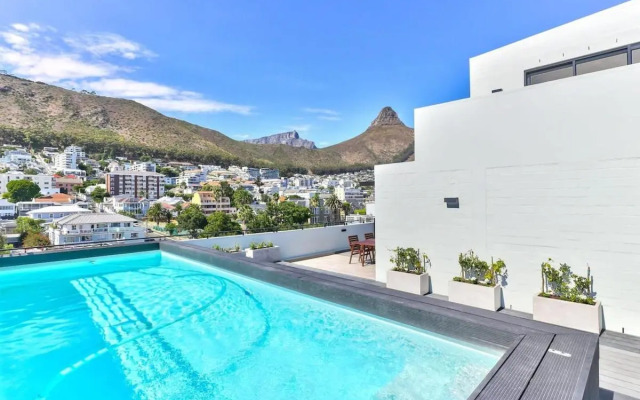 Lovely Couples Retreat Studio Apartment!