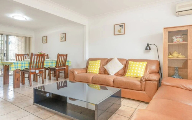 Relax Open View Townhouse for Family Qca018