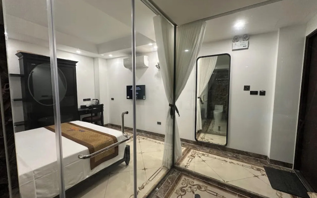 Bay Luxury Hotel & Spa - No1 Ngo Huyen