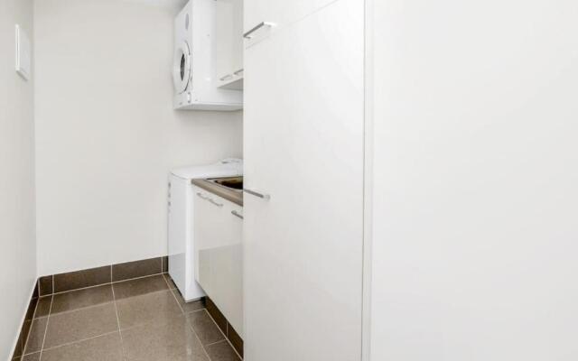 Parkview City Apartment 201