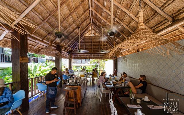 KASA Hotel Parota