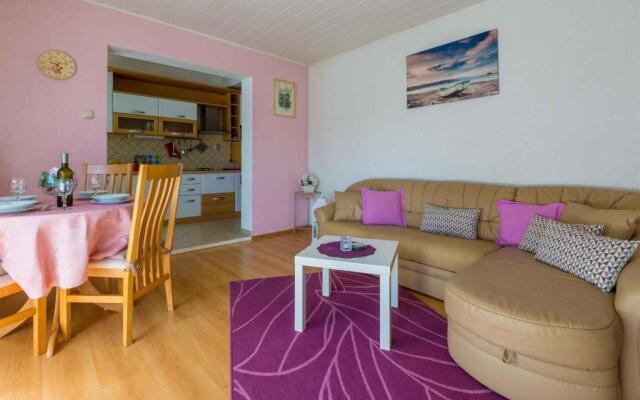 Apartment in Crikvenica 39088