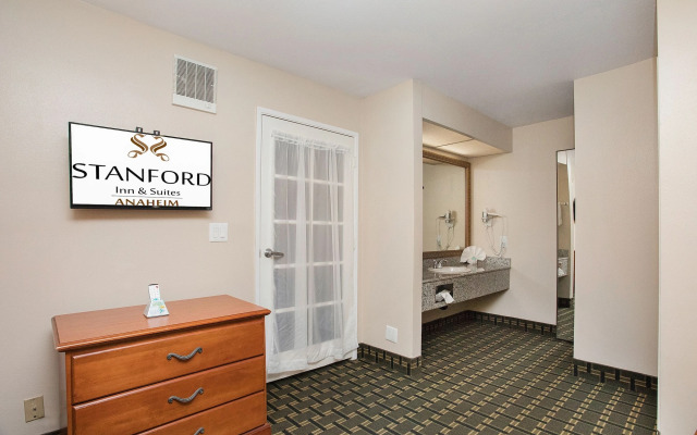Stanford Inn & Suites Anaheim
