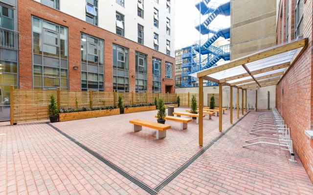 Student Only Swanston House