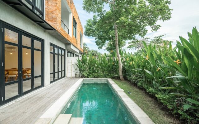 Umalas Living Managed By CPM Bali