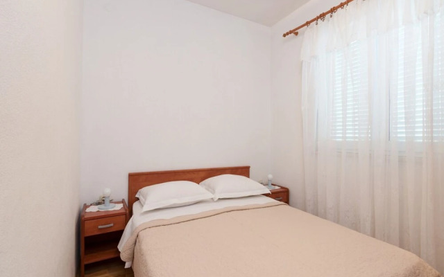 Miranda - Quiet & Next to the sea - A2