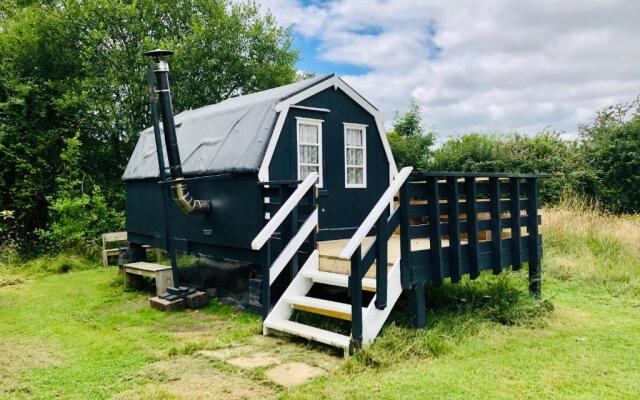 Cotswolds Camping at Holycombe